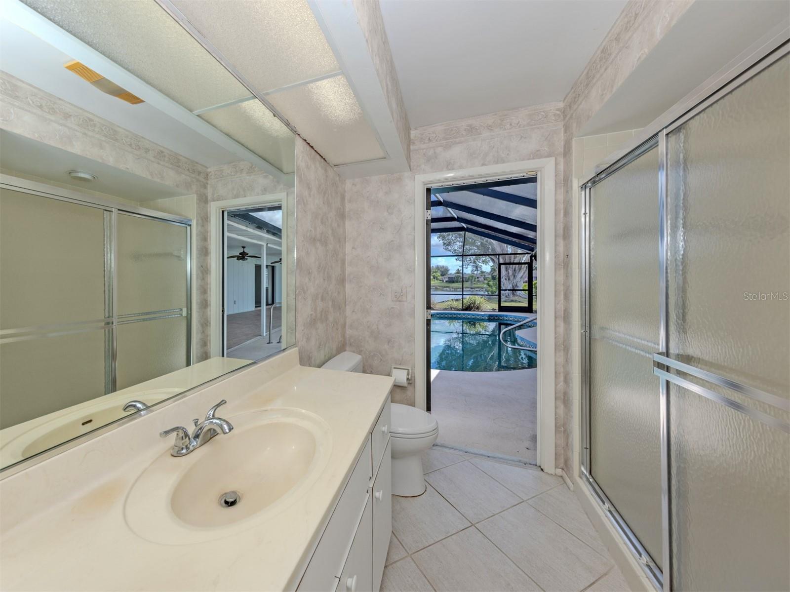 VENICE GARDENS - Residential