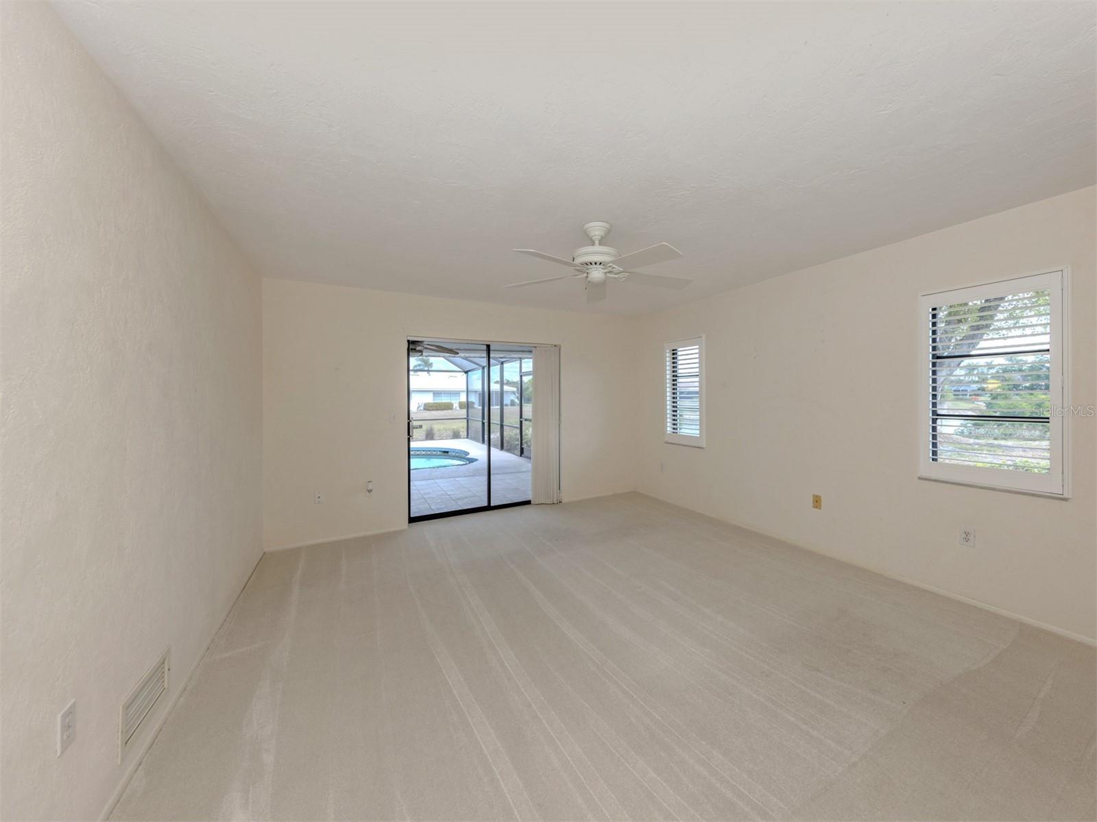 VENICE GARDENS - Residential