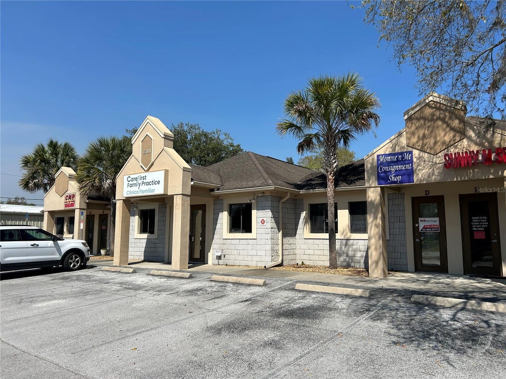 Photo of 12301 SE Us Highway 441 #D, Belleview, FL 34420 (MLS # OM733856)