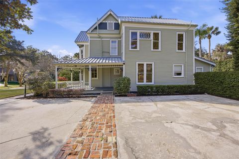 Tiny photo for 835 SE 3rd Street, Ocala, FL 34471 (MLS # OM716516)