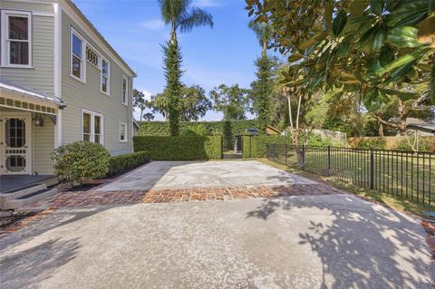 Tiny photo for 835 SE 3rd Street, Ocala, FL 34471 (MLS # OM716516)