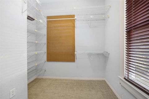 Tiny photo for 835 SE 3rd Street, Ocala, FL 34471 (MLS # OM716516)