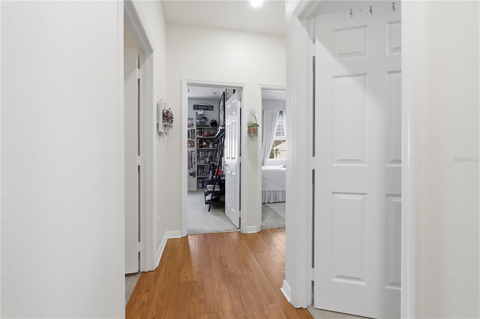 ALEXANDRIA POINTE - Residential