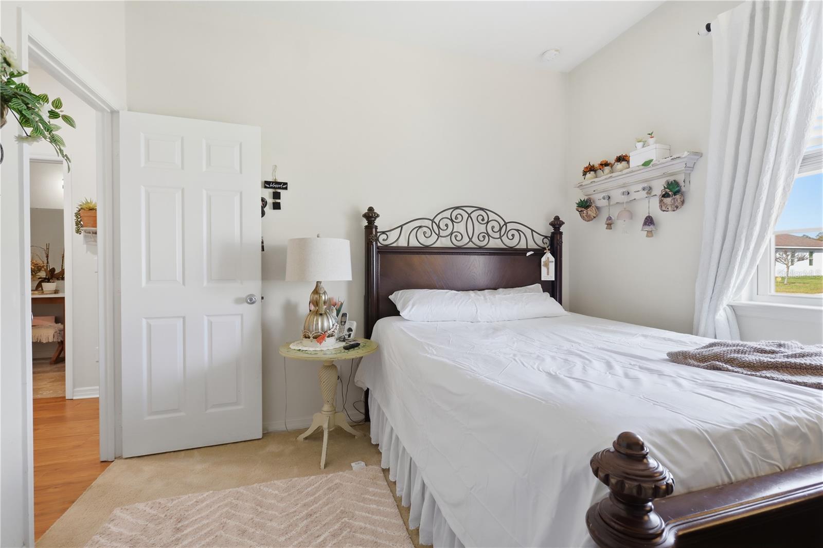 ALEXANDRIA POINTE - Residential