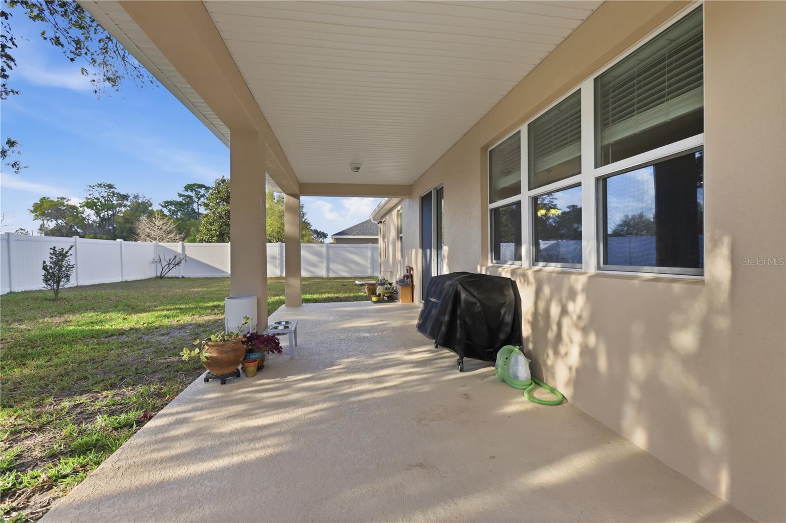 ALEXANDRIA POINTE - Residential