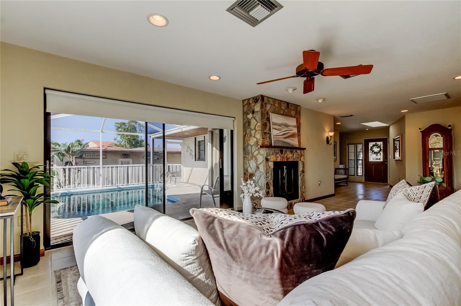 BAYWOOD VILLAGE - Residential