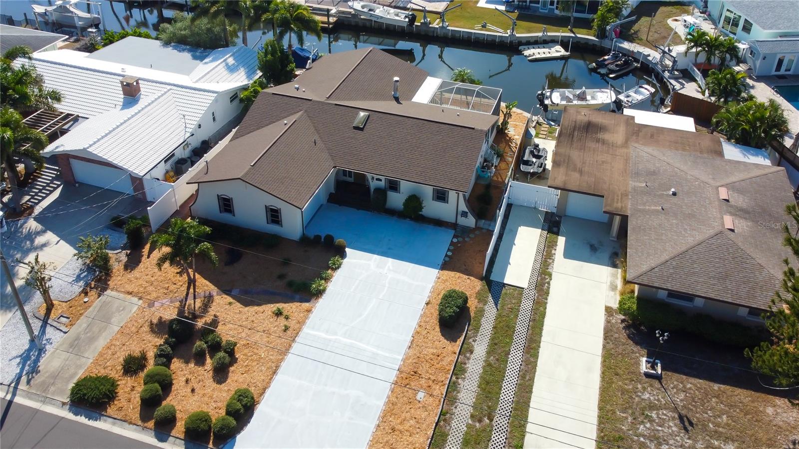 BAYWOOD VILLAGE - Residential