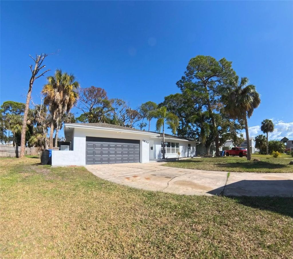 Photo of 1649 N Dakota Avenue NE, St Petersburg, FL 33703 (MLS # TB8455587)