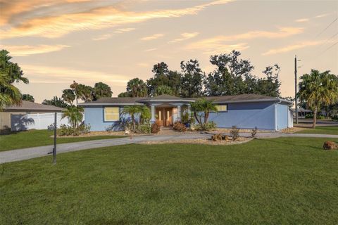 22302 NEW YORK AVENUE PORT CHARLOTTE FL 33952