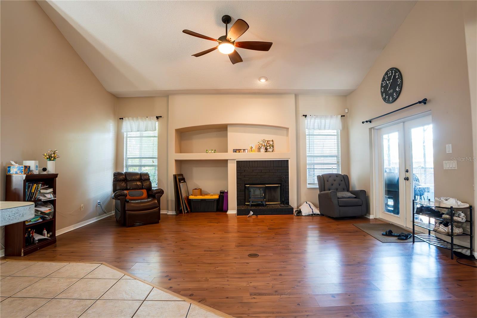 TYMBER CROSSINGS PH 01 - Residential