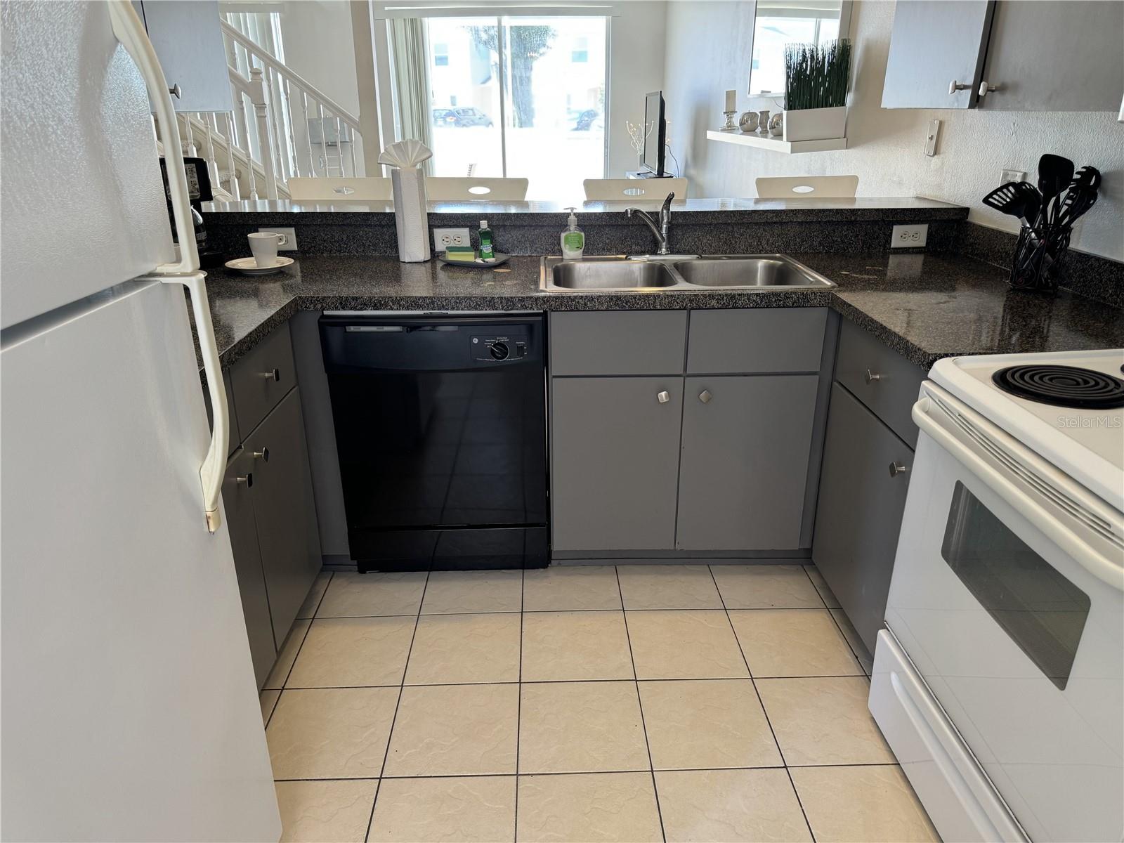 FIESTA KEY - Residential