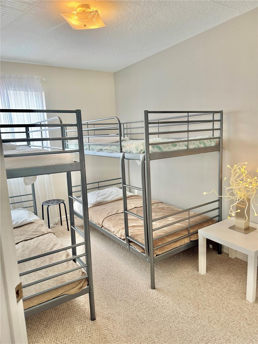 FIESTA KEY - Residential