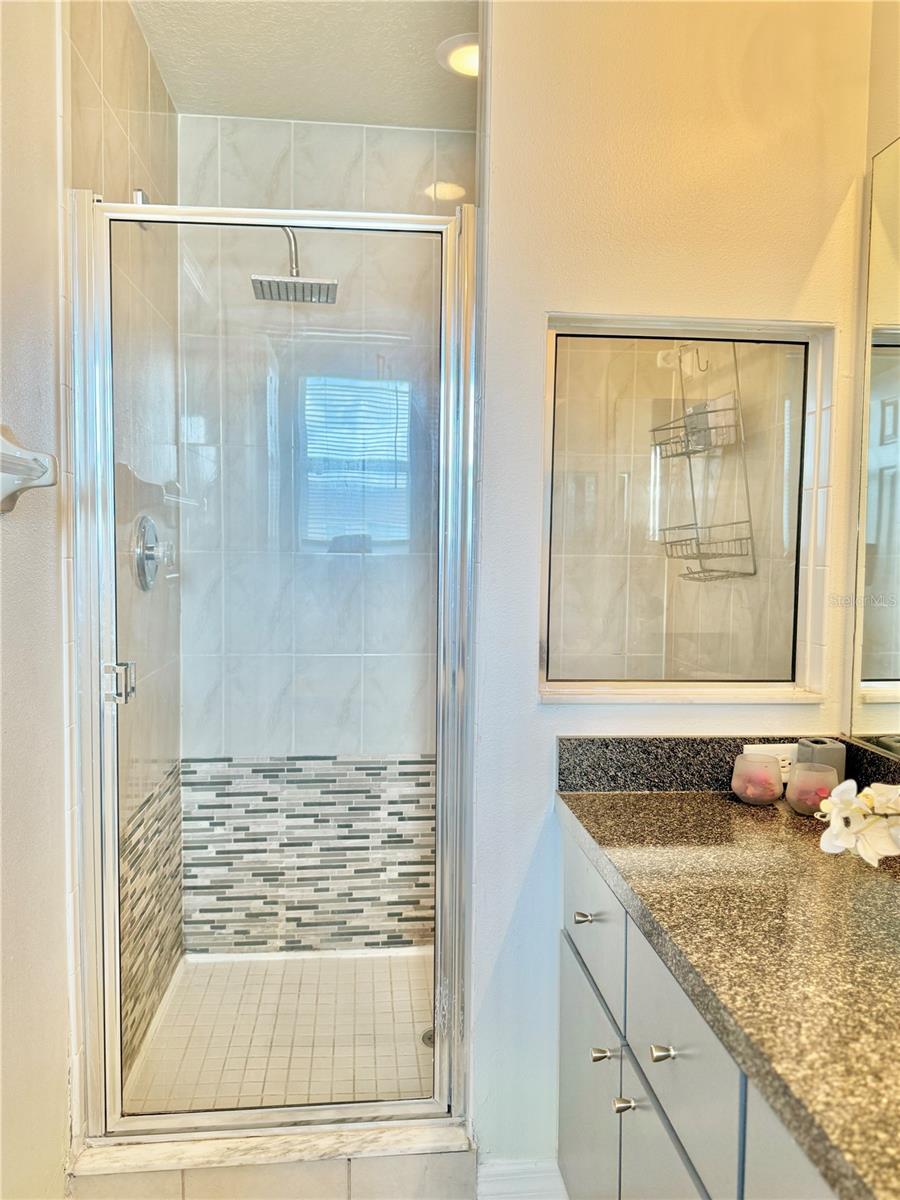 FIESTA KEY - Residential