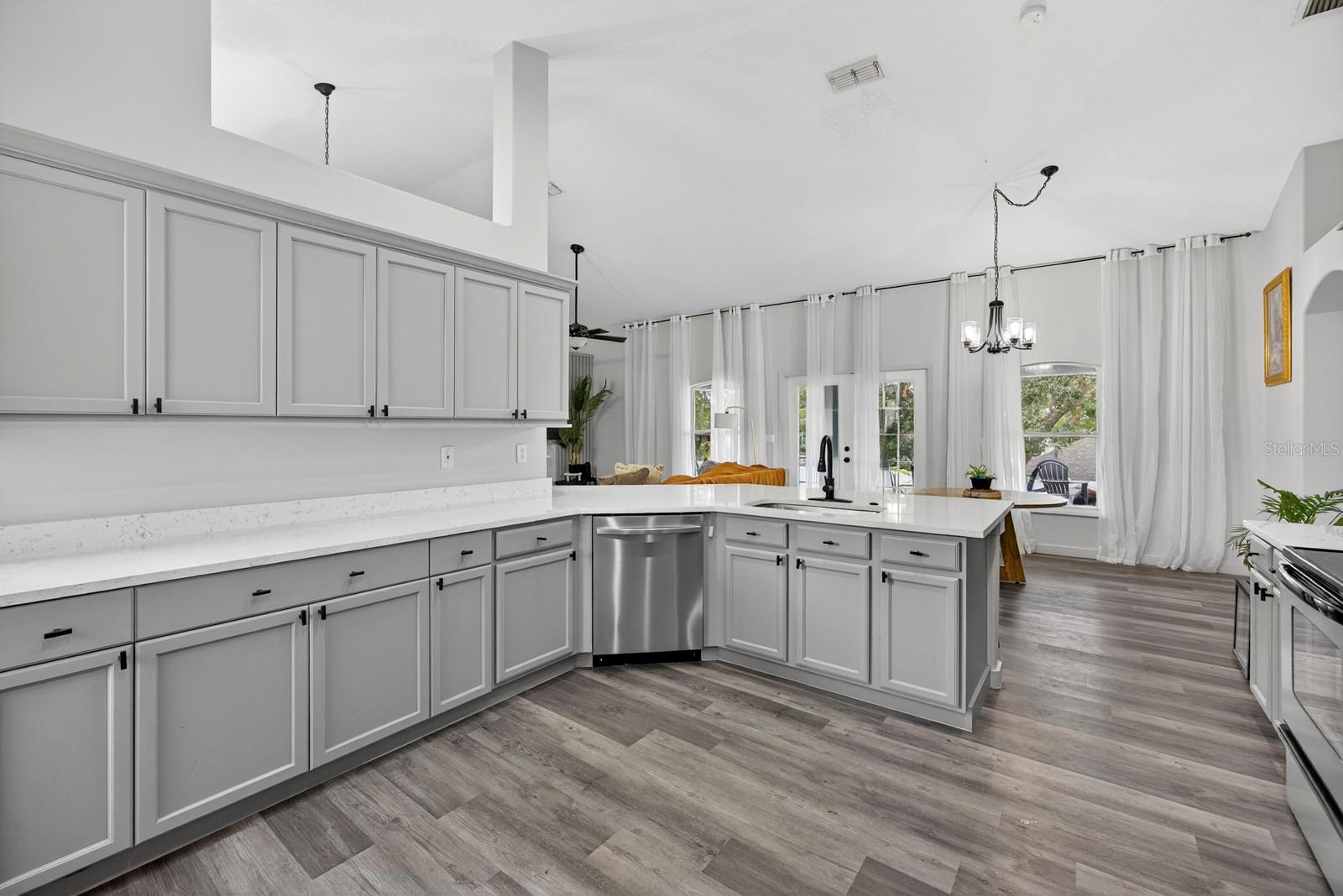 HILLS CLERMONT PH 02 - Residential