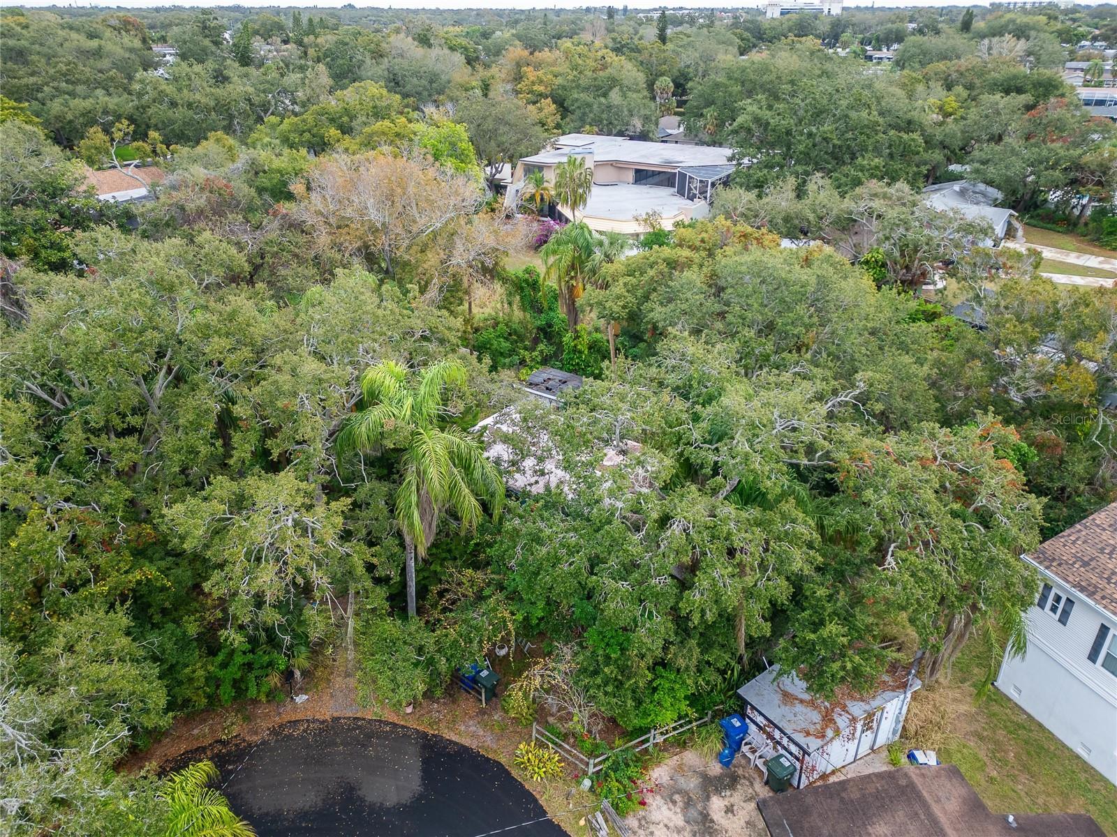 BRAE BURN PARK ESTATES - Land