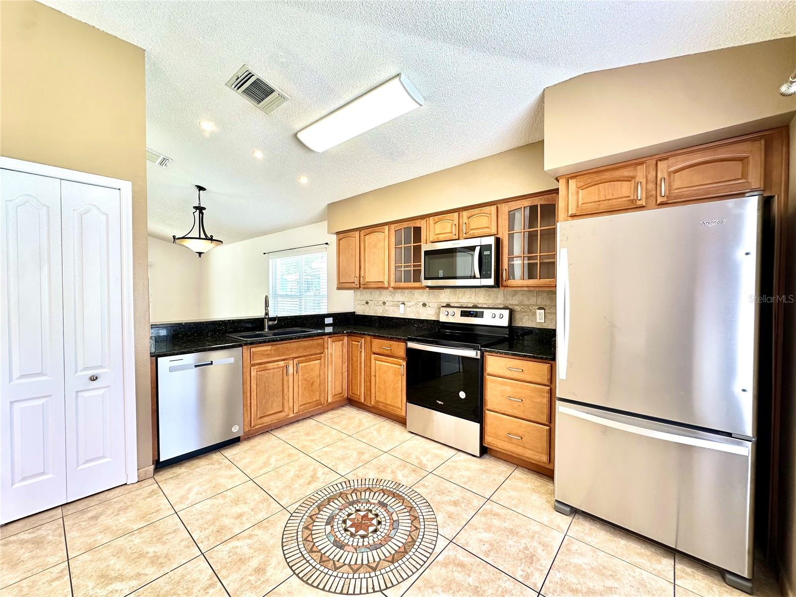 CHATHAM PARK AT SAUSALITO - Residential Lease