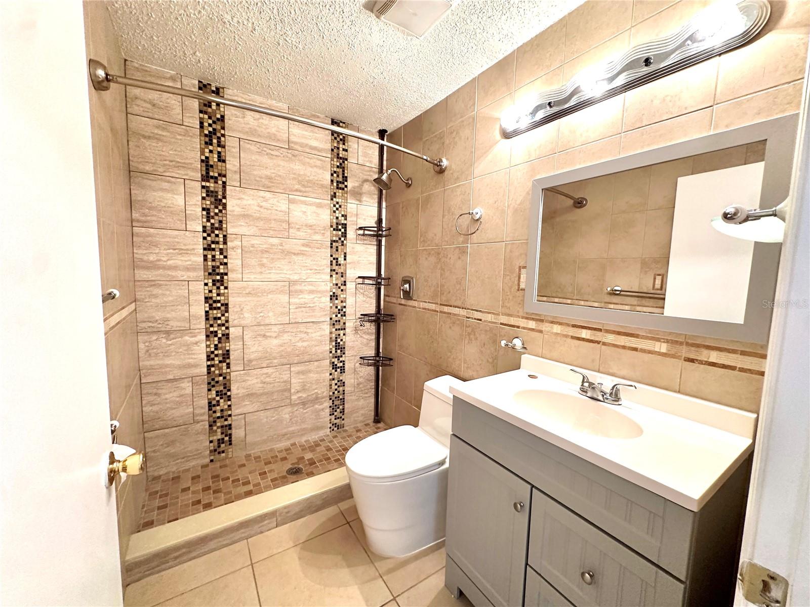 CHATHAM PARK AT SAUSALITO - Residential Lease