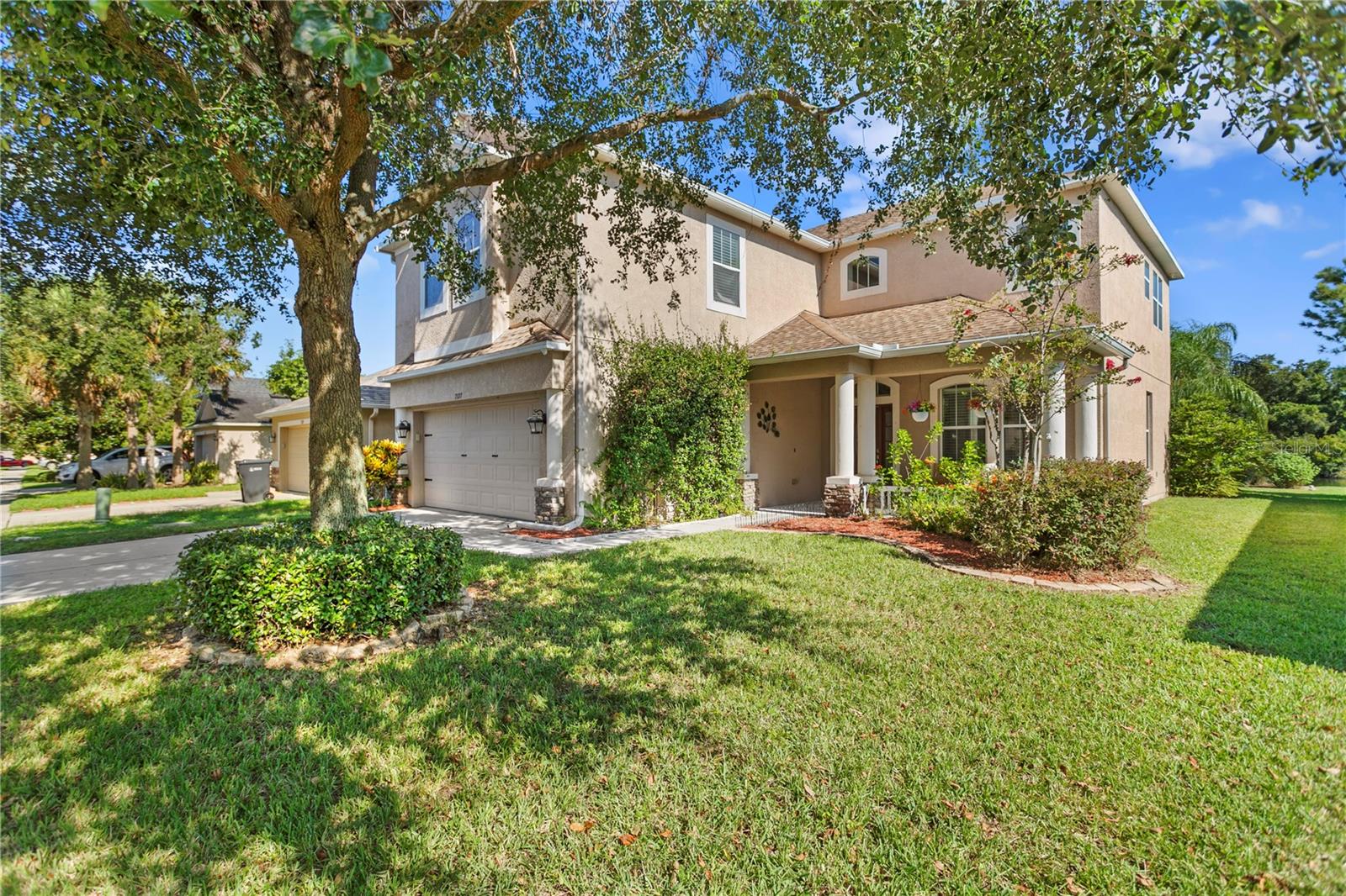 7127 FOREST MERE DRIVE