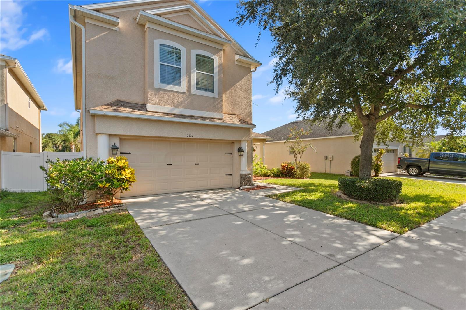 7127 FOREST MERE DRIVE