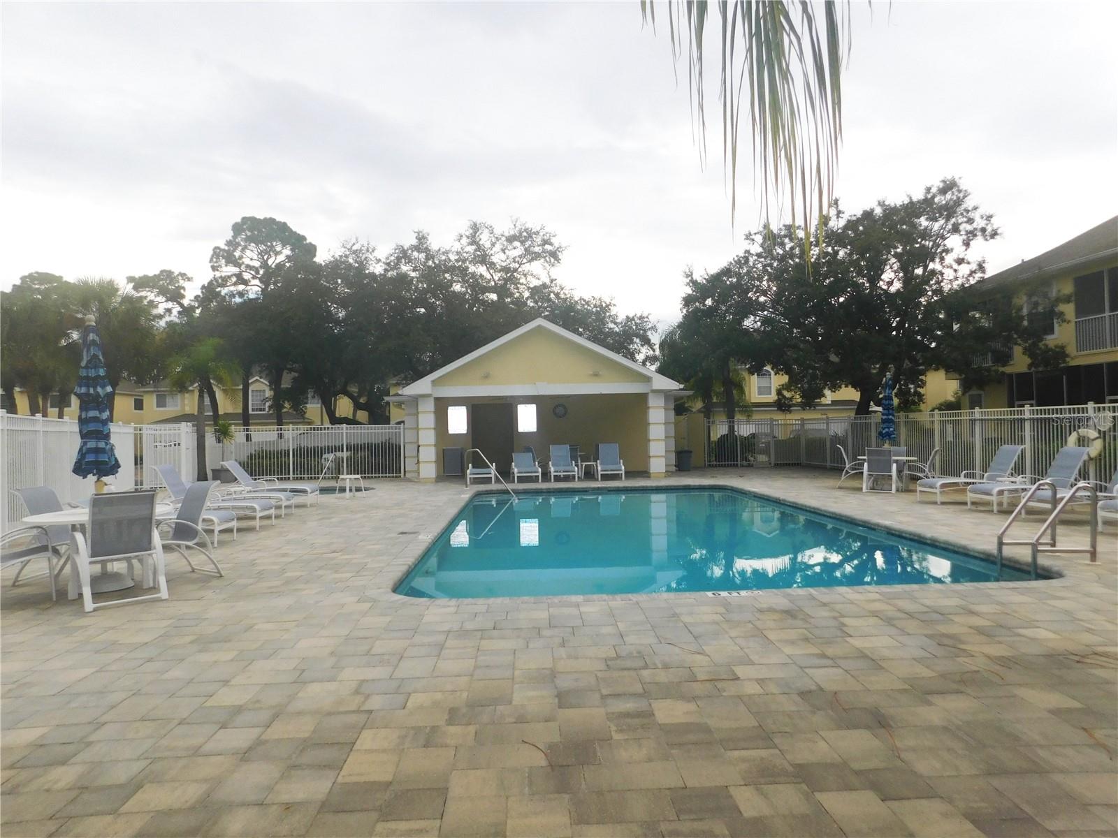 ASHLEY DOWNS - Residential Lease
