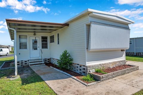 Photo of 605 Mount Lancaster Avenue NE #634, St Petersburg, FL 33702 (MLS # W7877547)