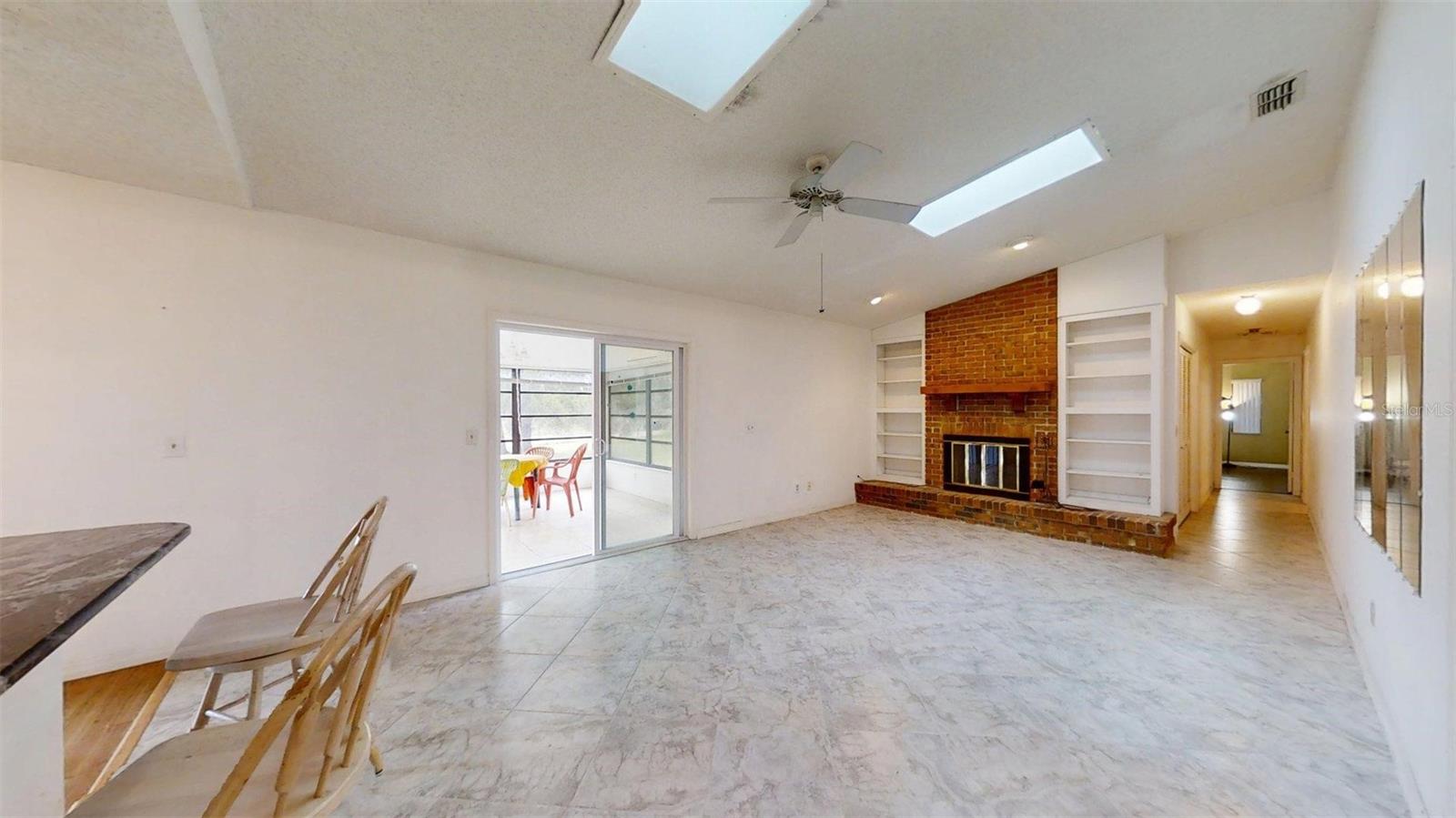 ARCHWOOD ESTATES UNREC SUB - Residential