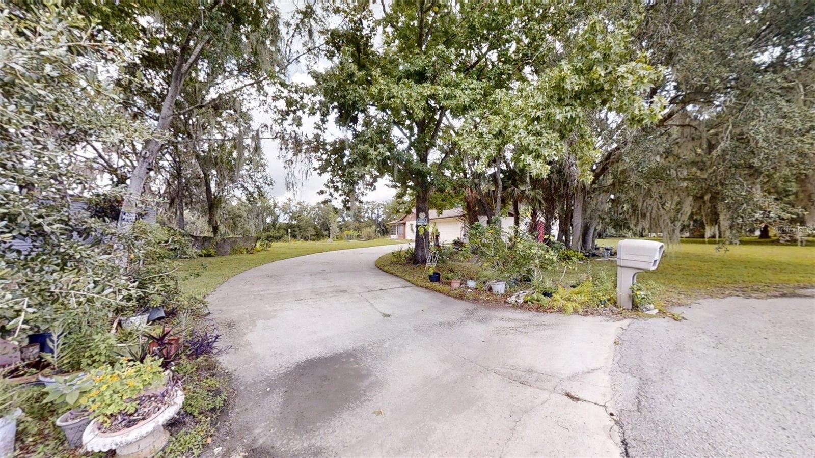 ARCHWOOD ESTATES UNREC SUB - Residential