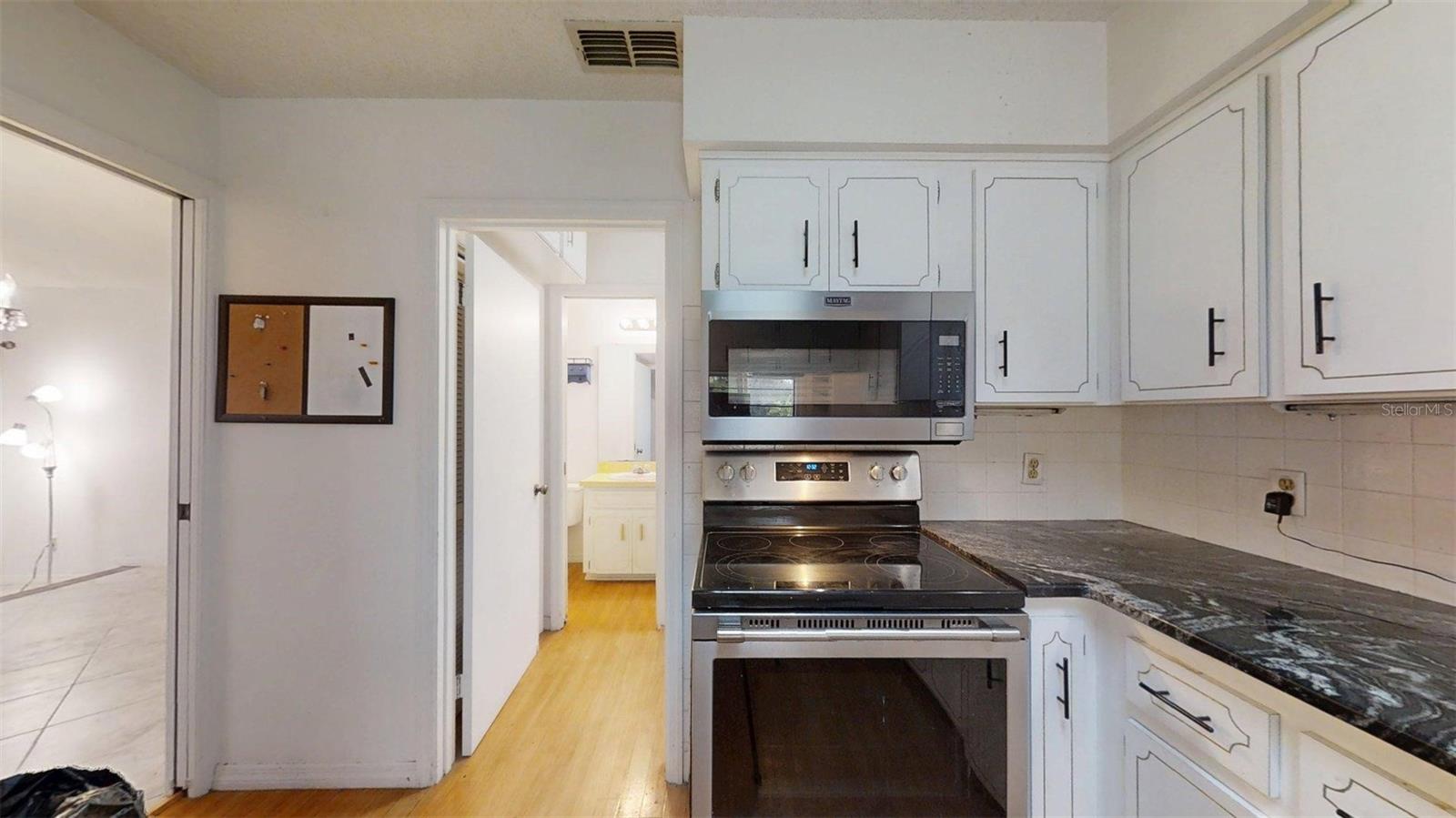 ARCHWOOD ESTATES UNREC SUB - Residential