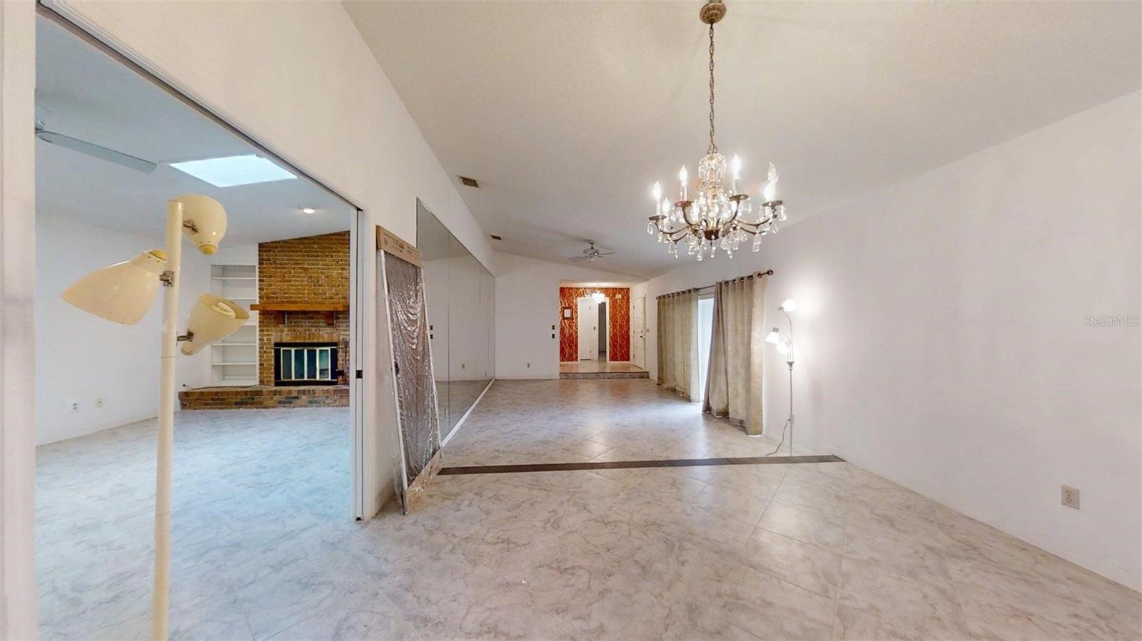 ARCHWOOD ESTATES UNREC SUB - Residential