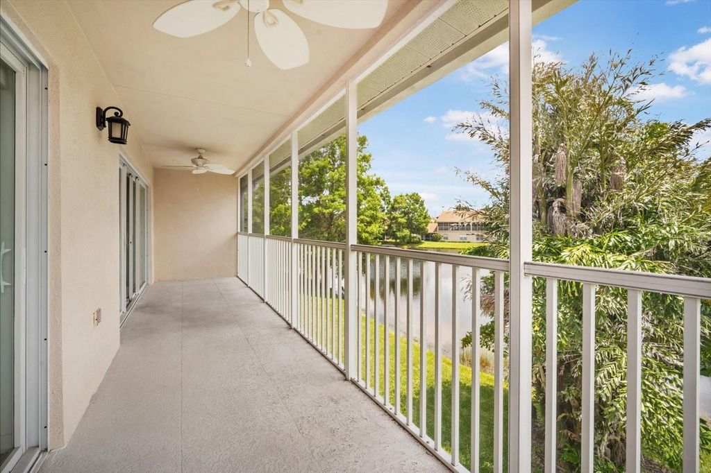 Photo of 7018 Scrub Jay Way, Bradenton, FL 34203 (MLS # TB8405801)
