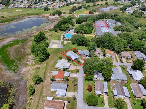 Tiny photo for 25035 Bellevue, Leesburg, FL 34748 (MLS # G5113137)