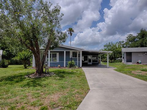 Tiny photo for 25035 Bellevue, Leesburg, FL 34748 (MLS # G5113137)