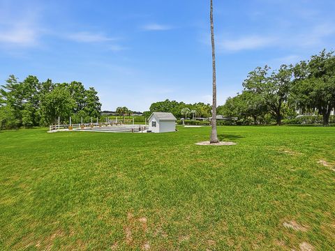Tiny photo for 25035 Bellevue, Leesburg, FL 34748 (MLS # G5113137)