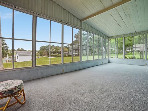 Tiny photo for 25035 Bellevue, Leesburg, FL 34748 (MLS # G5113137)