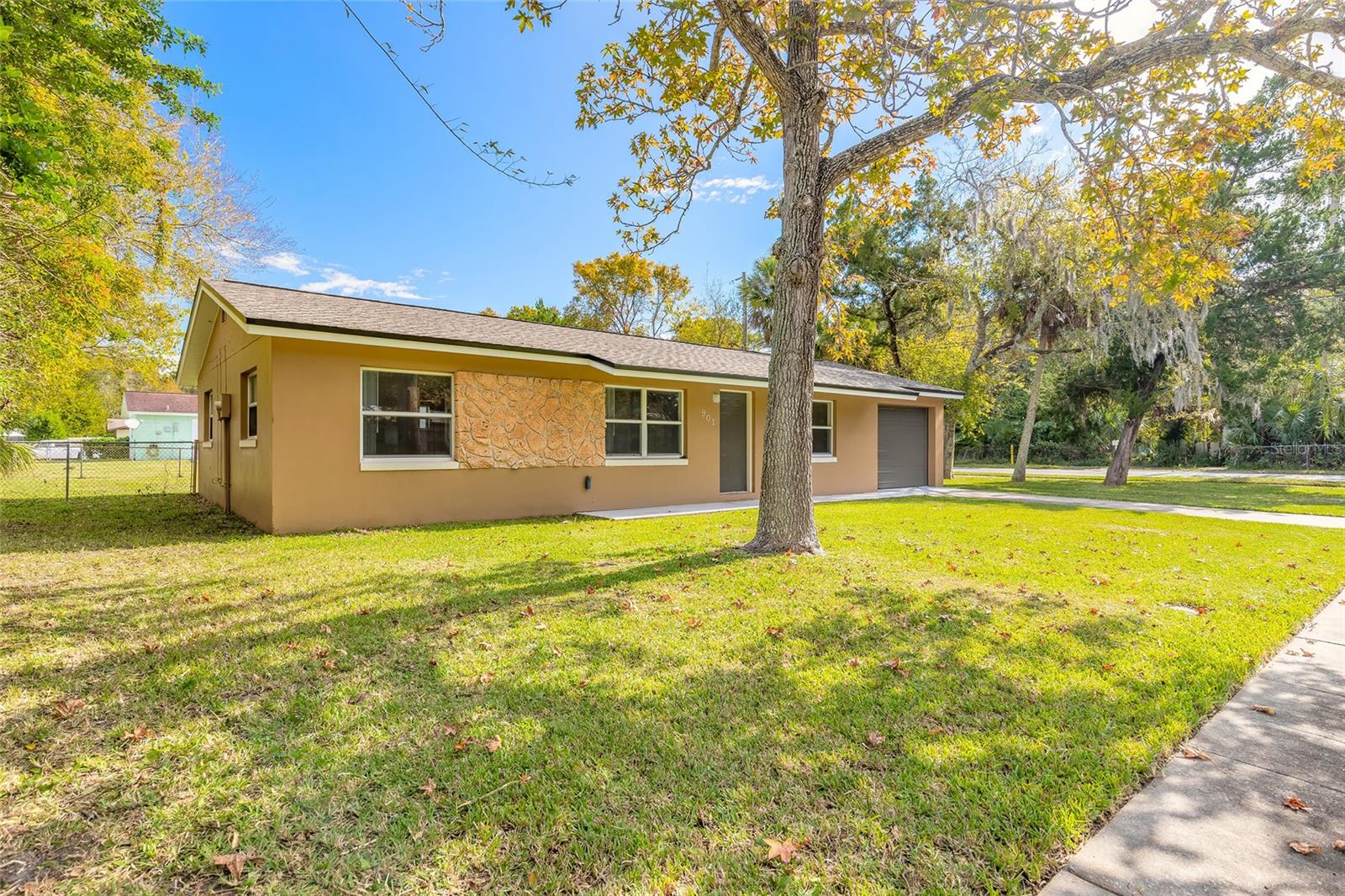 FAIRGLEN UNIT 04 - Residential