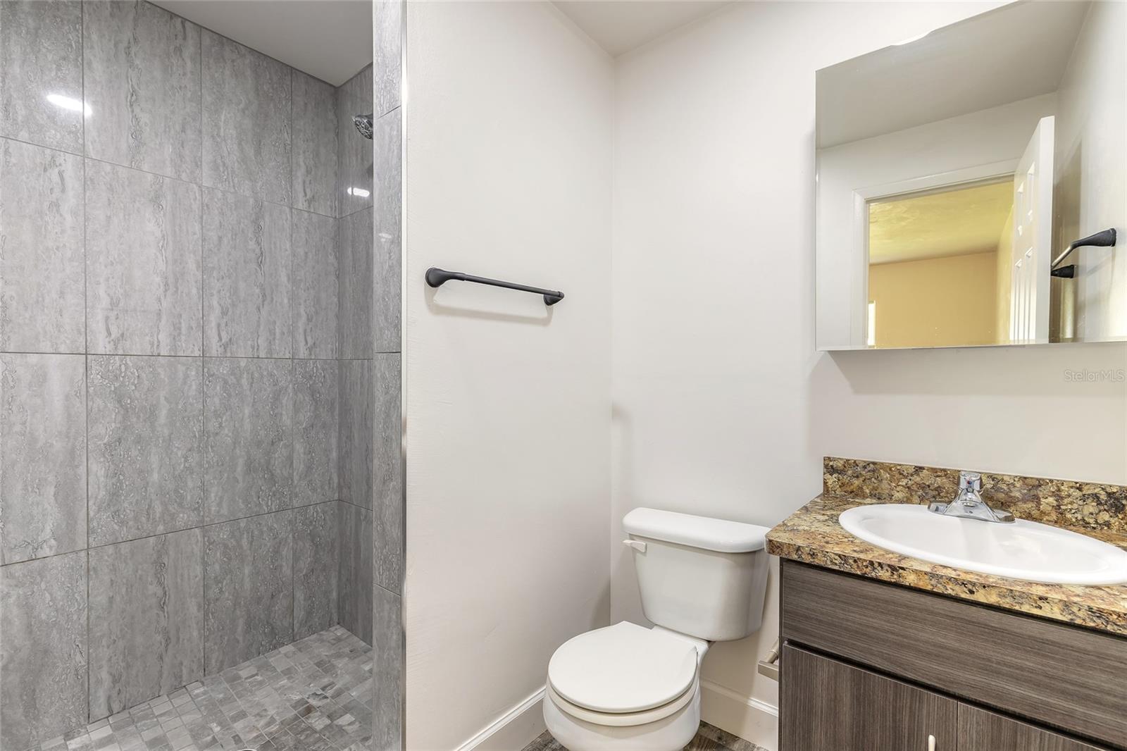 FAIRGLEN UNIT 04 - Residential