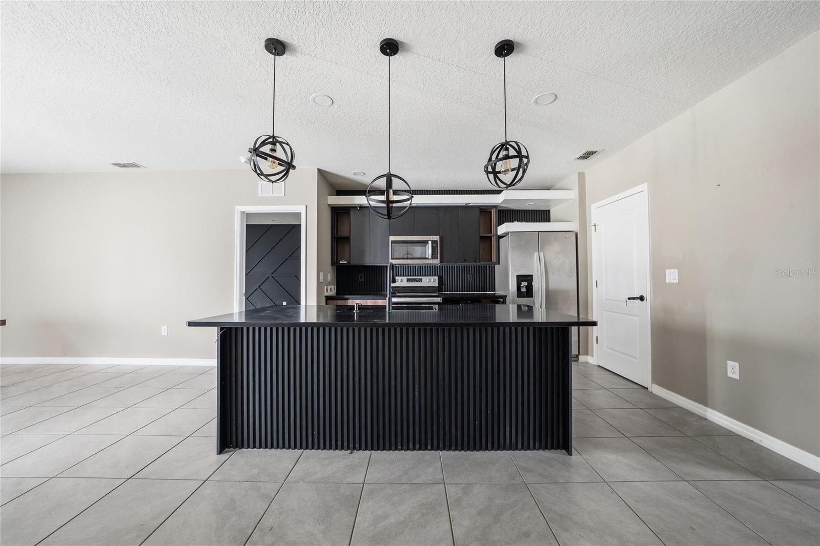 COUNTRY WALK/WINTER WINTER HAV - Residential