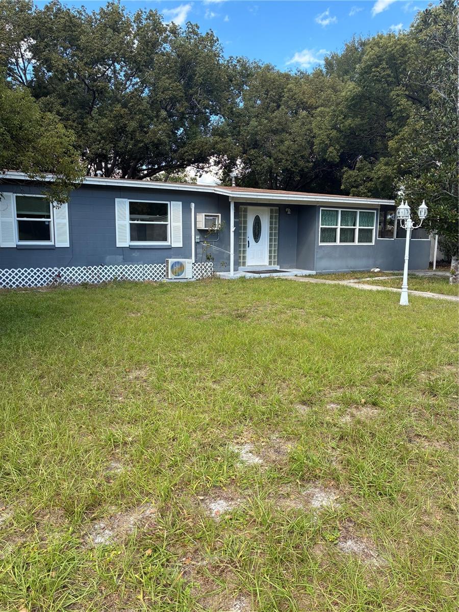 DELTONA LAKES UNIT 72 - Residential Lease