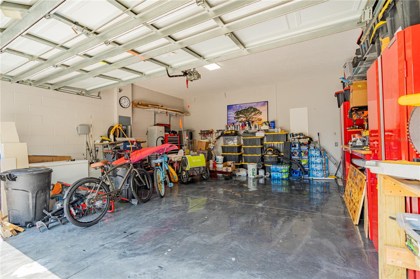 LAKES/WINDERMERE-PEACHTREE - Residential