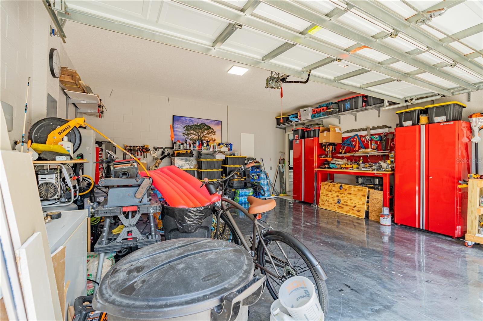 LAKES/WINDERMERE-PEACHTREE - Residential