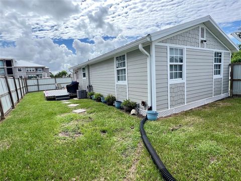 A home in PUNTA GORDA