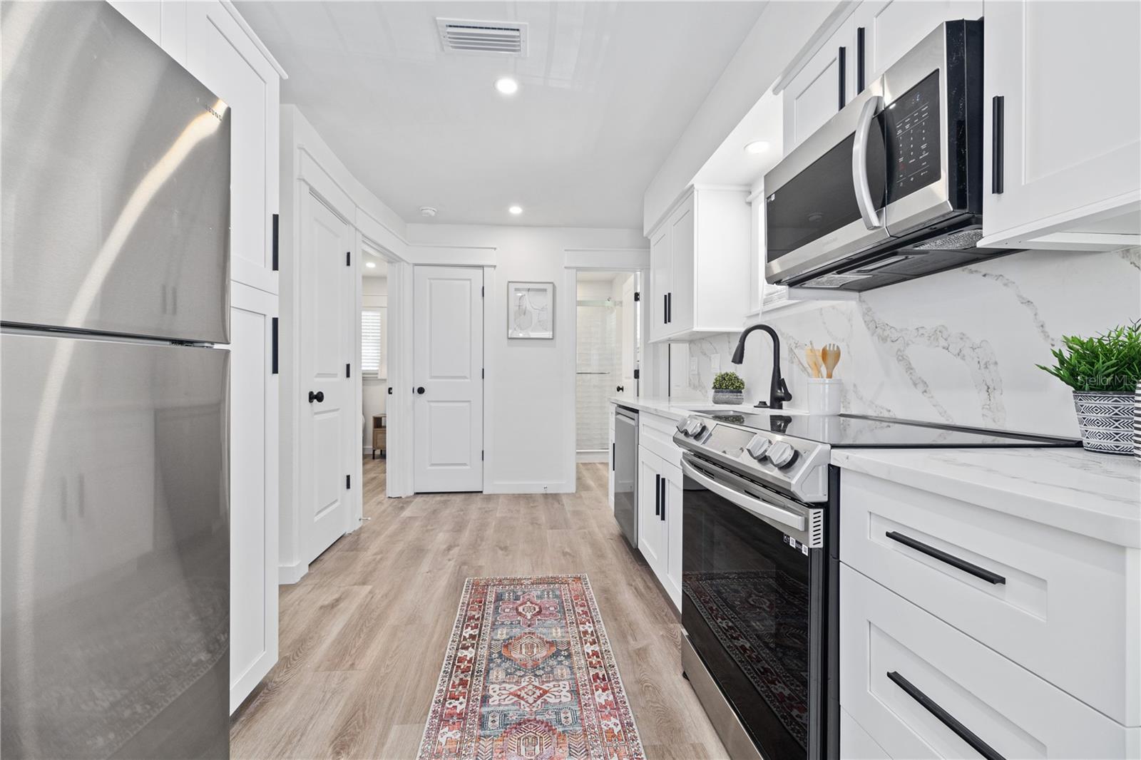 ILEXHURST - Residential