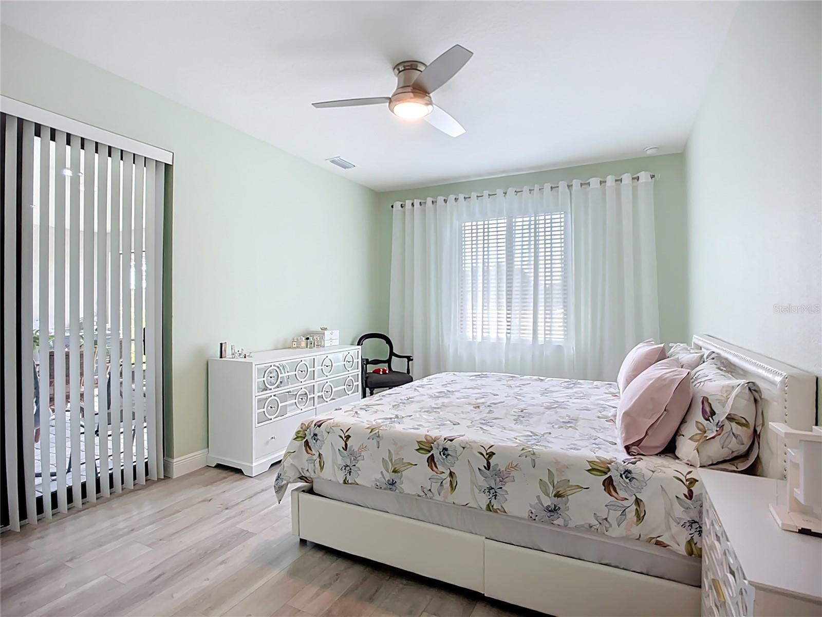 WARM MINERAL SPGS - Residential