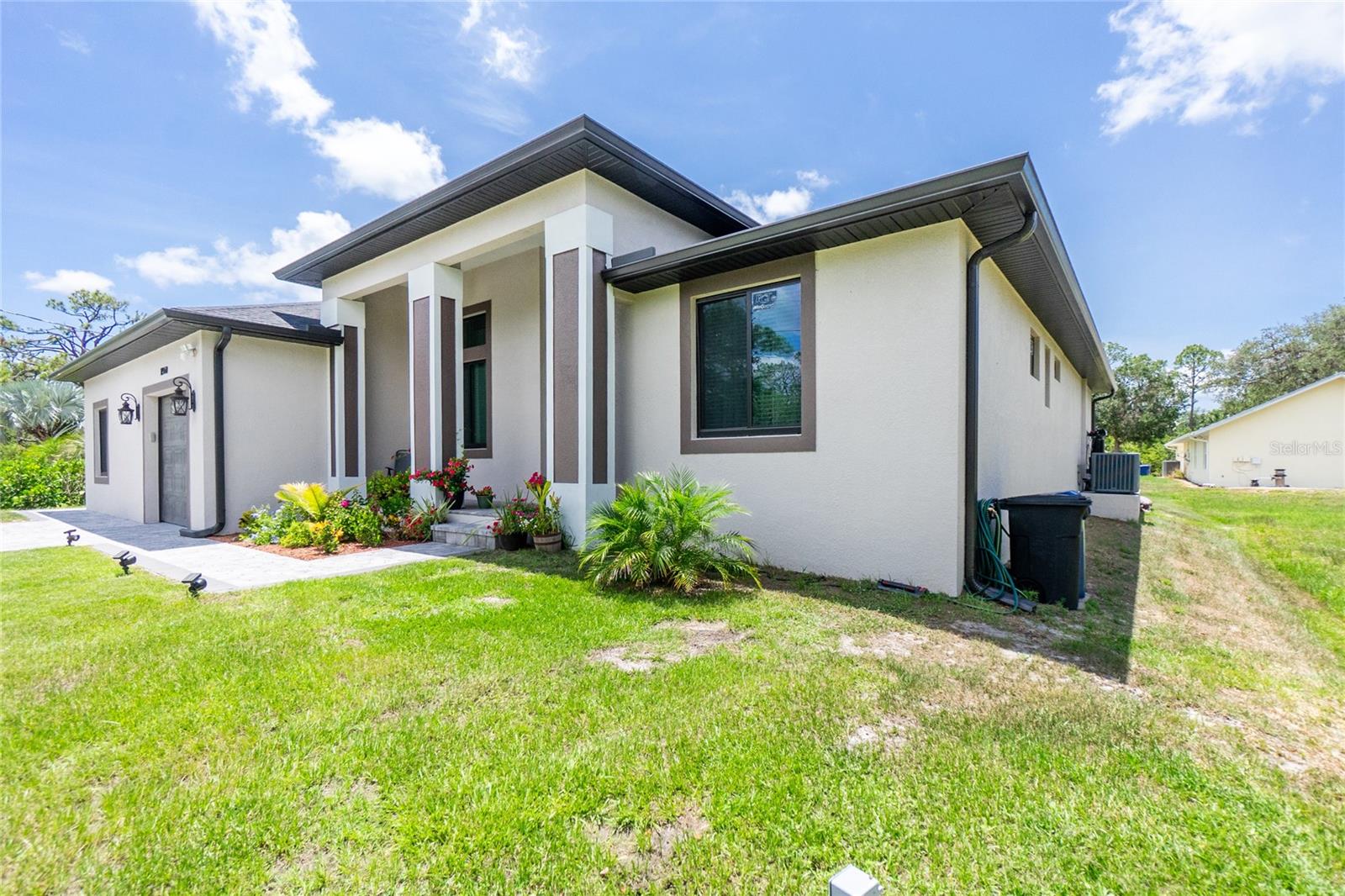 WARM MINERAL SPGS - Residential