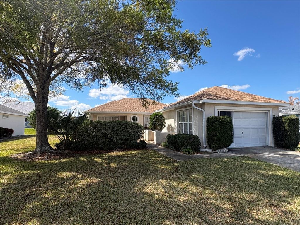 Photo of 11218 SW 72nd Avenue, Ocala, FL 34476 (MLS # OM720367)