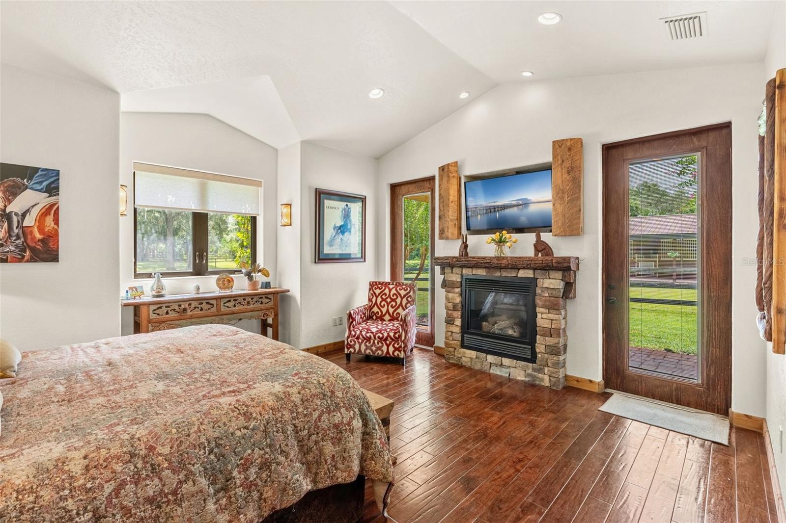 ACREAGE & UNREC - Residential