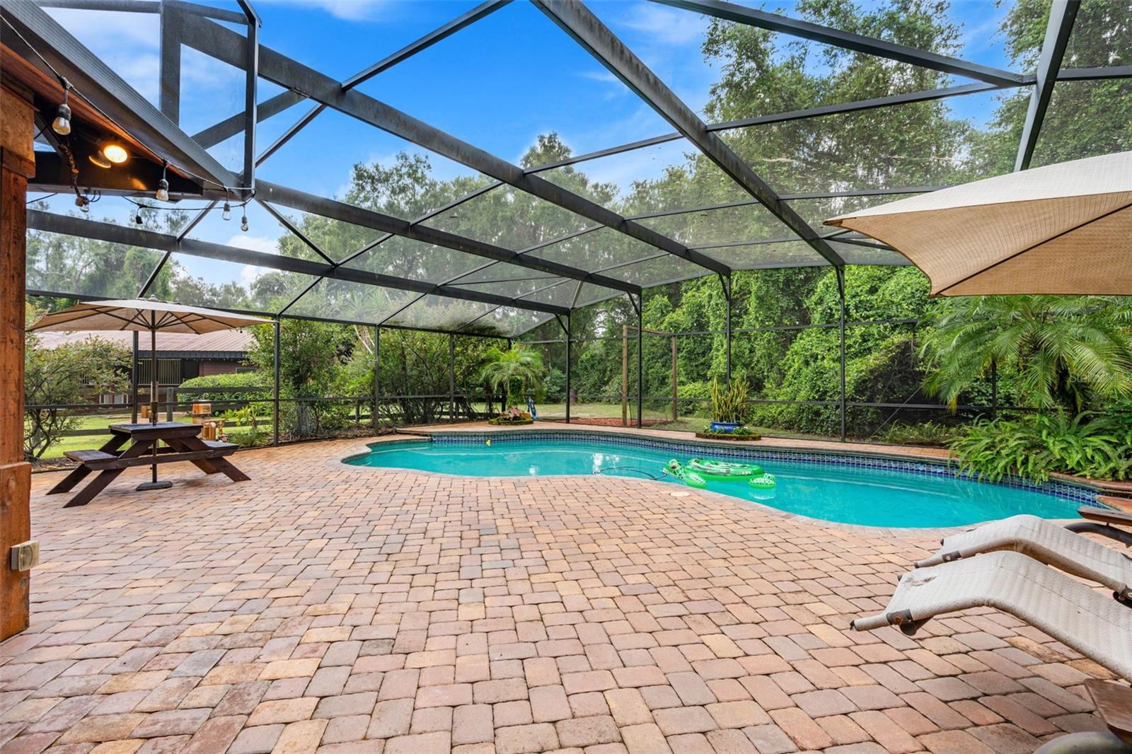 ACREAGE & UNREC - Residential