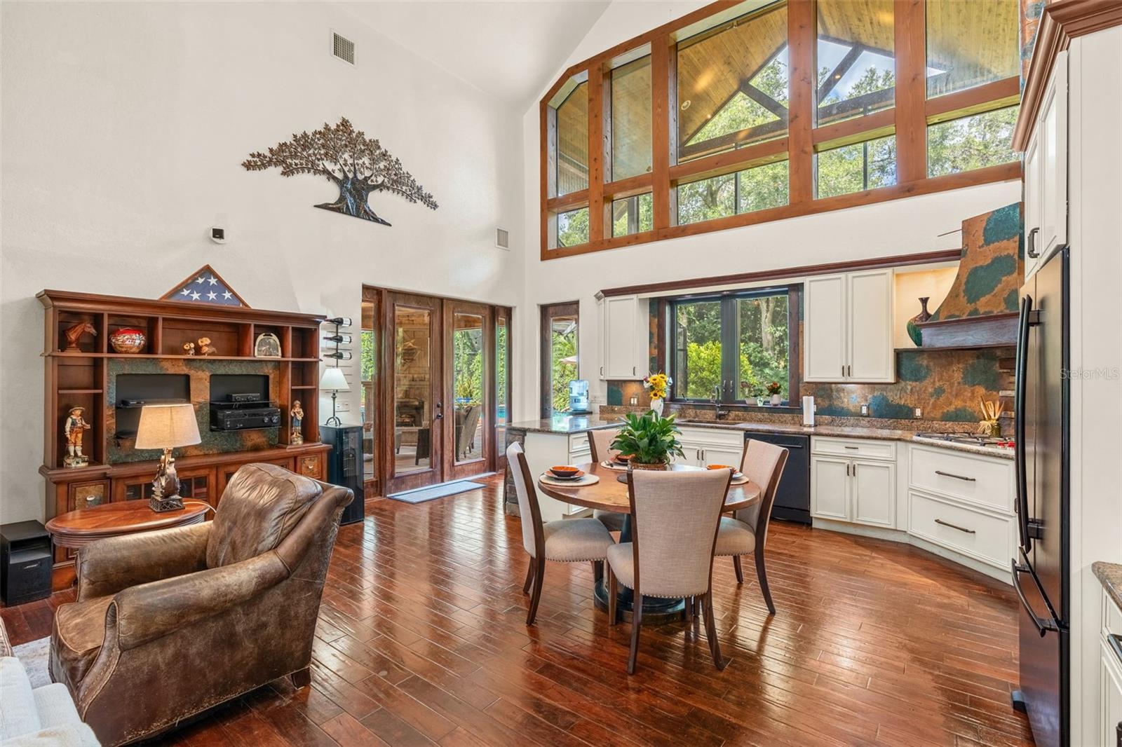 ACREAGE & UNREC - Residential