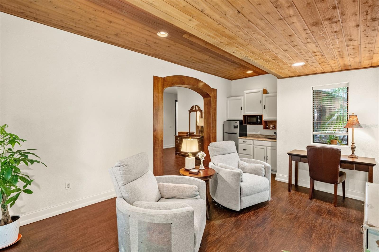 ACREAGE & UNREC - Residential