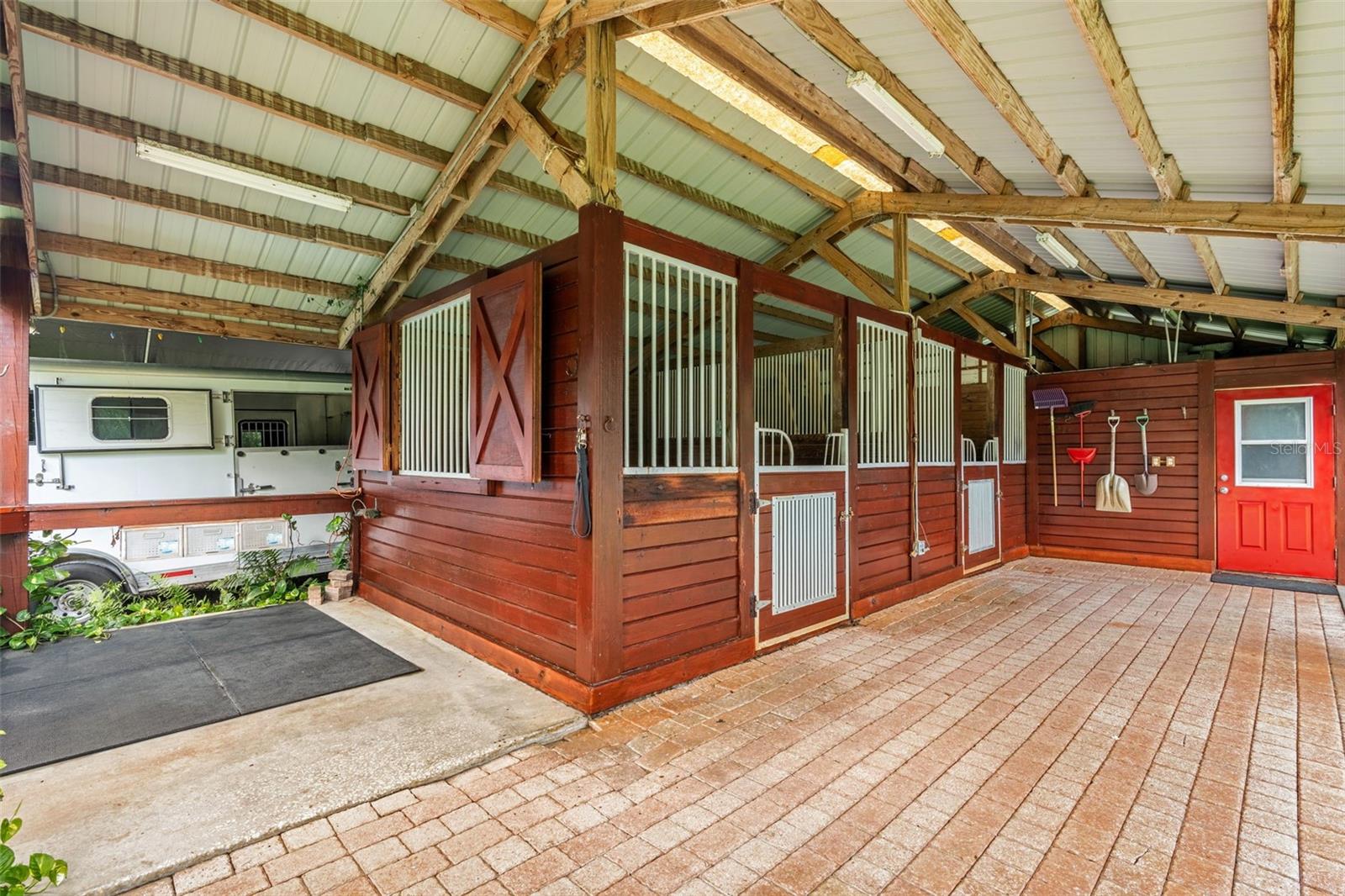 ACREAGE & UNREC - Residential